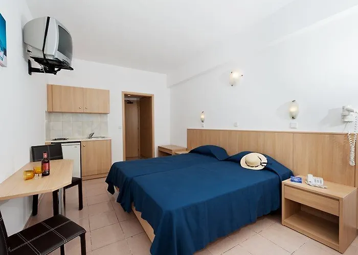 Europa 3*