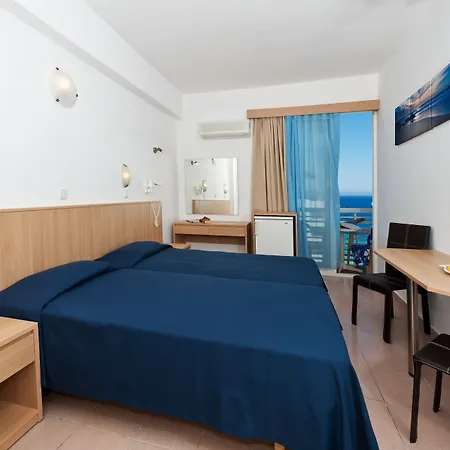 Europa 3*